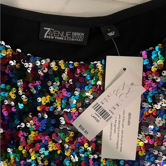 Multi Colored Sequenced Top - Picture 2 of 3